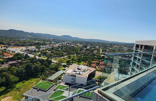 Menlyn Apartment | The Capital Trilogy, Sun Time Square, Unit 1008, 10th floor