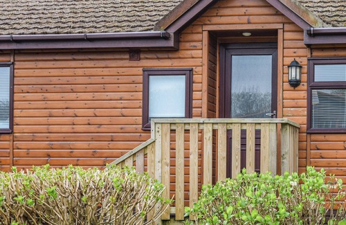 Carnon Downs Cottage | The Carnon Downs Caravan and Motorhome site is the ideal base to explore the beauty of Cornwall.