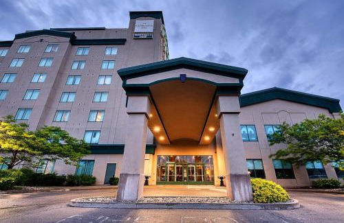 Grimsby Hotel | The Casablanca Hotel