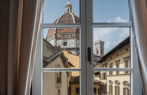 Duomo Apartment | The Cathedral Of Florence