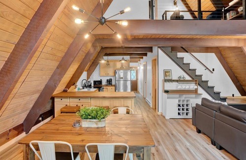 Long Pond Ski Chalet | The Cedar A-Frame | Hot Tub | Firepit | Fireplace