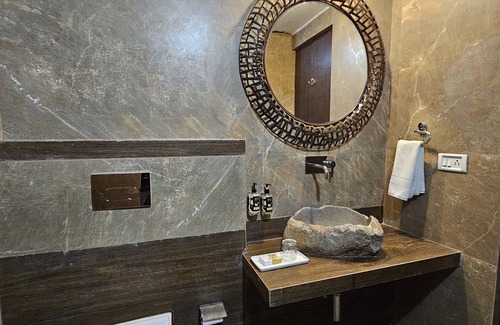 Mocha Hotel | The Celebration Van Vilas Kanha
