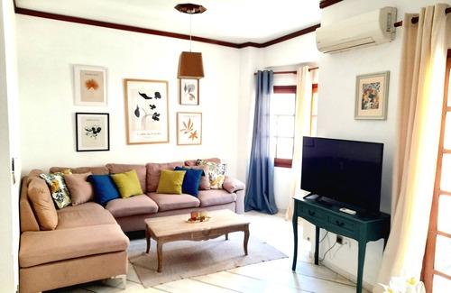 Heraklion Apartment | The Central-2bed apartment in the heart of the city,opposite the seafront!