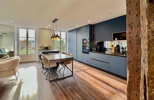 Arts-et-Metiers Apartment | The "Central Parc" of the Marais