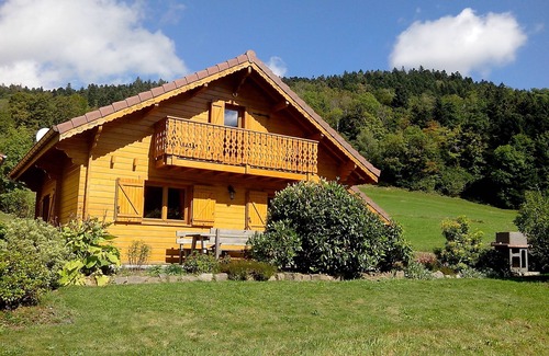 Basse-sur-le-Rupt Ski Chalet | The Chalet of Chenaud offers a cozy atmosphere