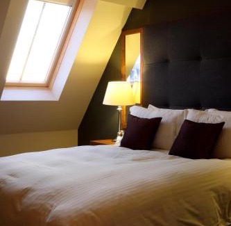 Leeds City Center Apartment | The Chambers