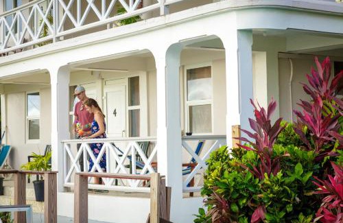 Picard Hotel | The Champs