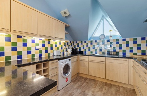 Saundersfoot Cottage | The Chandlery - Spectacular Sea Views, Parking