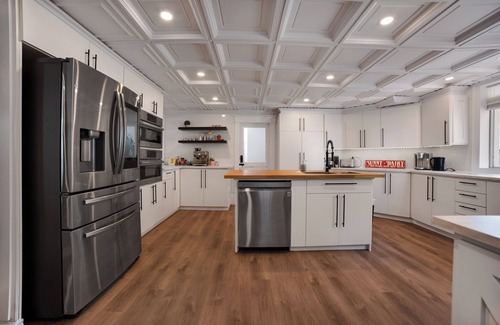 Morris-Turnberry House | The Chapel Retreat Su