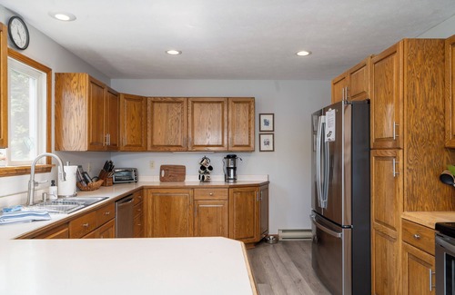 Naples House | The Chosen Spot: Secluded, Views, Wineries, Hot tub, Skiing, Pet friendly!