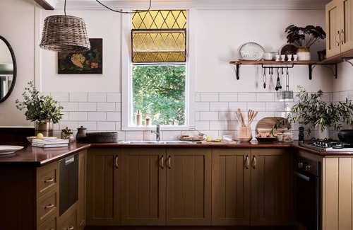 Lyonville House | The Church at Lyonville ~ Daylesford Region