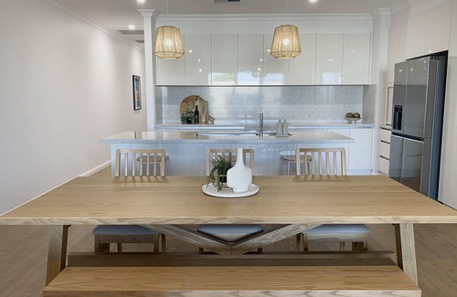 Mildura Apartment | The City Slicker- Close to Everything you Need!