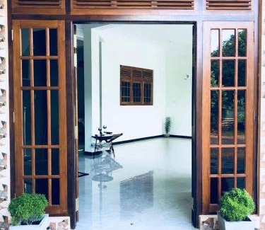 New Town Bed & Breakfast | The City Tourist Hotel