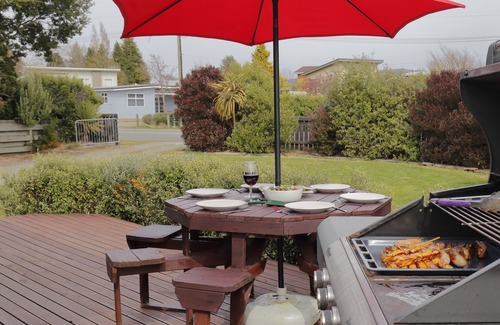Te Anau Cottage | The Clearwater Cottage - Te Anau Holiday Home