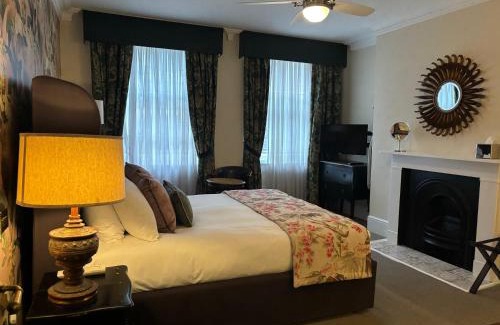 Farringdon Hotel | The Clerk & Well Pub and Rooms