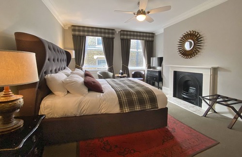 Farringdon Hotel | The Clerk & Well Pub & Rooms