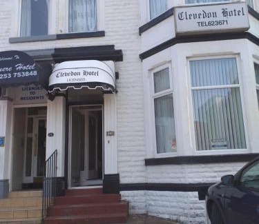 Blackpool Town Center Bed & Breakfast | The Clevedon