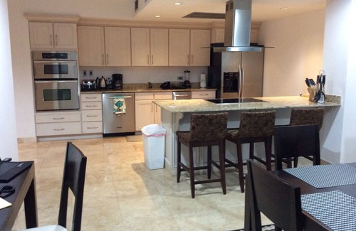 Maho Condo | The Cliff At Cupecoy Beach HEAVEN!