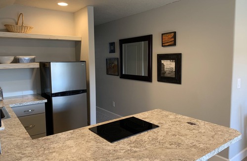 McMinnville Apartment | The Cliff House B in McMinnville, Oregon's Wine Country