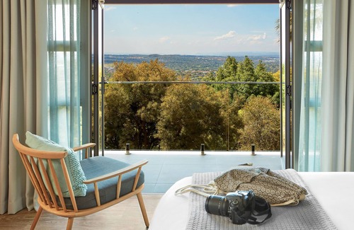 Northcliff House | The Cliffside Boutique Getaway