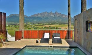 Drakenstein House | The Coach House at Val du Charron