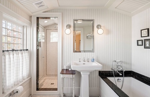 Chester House | The Coach House at White Cottage
