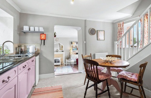 Bishops Castle Cottage | The Coach House- UK45660