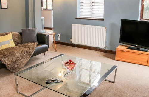Clows Top Cottage | THE COACH HOUSE, pet friendly in Far Forest, Worcestershire