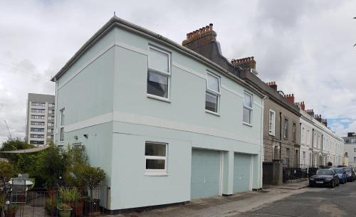 Barbican House | The Coach House