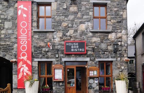Oranmore Hotel | The Coach House Hotel