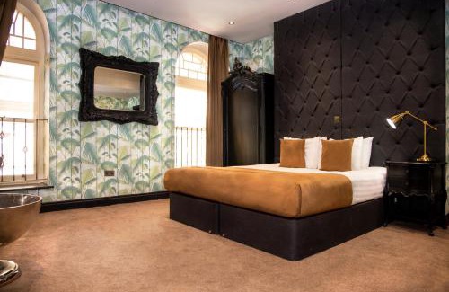 Butetown Hotel | The Coal Exchange Hotel