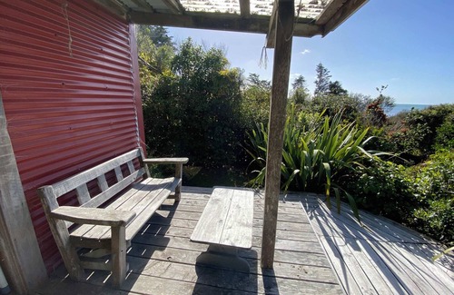 Pakawau House | The Cockle - Private Beach Abode
