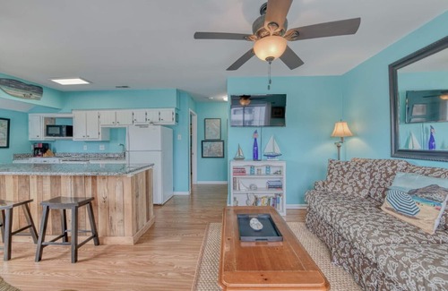 Garden City Condo | The Coddage #4 - Two bedroom, two bath second row condo in Garden City Beach