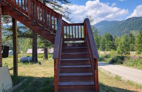 Sandpoint Bed & Breakfast | The Colburn Schoolhouse - Geography suite