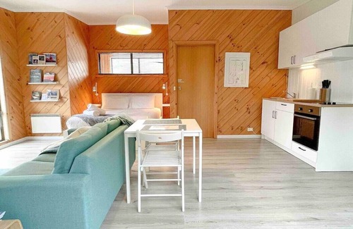 Coles Bay Apartment | The Coles Bay Studio - Centrally located in Coles Bay.