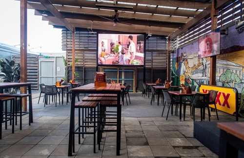Kingaroy Hotel | The Commercial Hotel Kingaroy