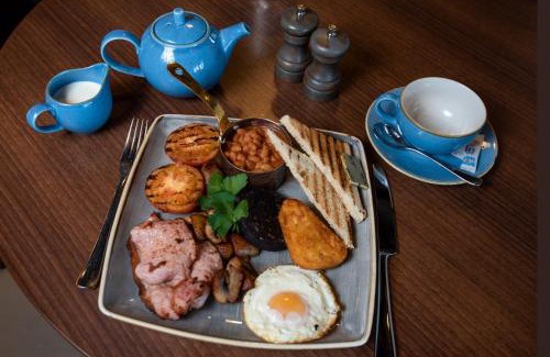 Blyth Hotel | The Commissioners Quay Inn - The Inn Collection Group