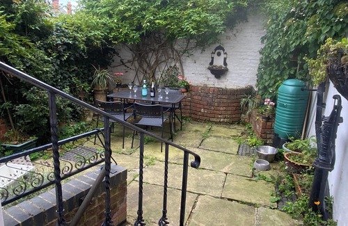Uppingham House | The Corner House Is Ideal To Explore In And Around Uppingham Rutland
