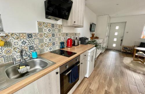 Chesterfield Apartment | The Corner House - Modern Chesterfield Town Centre Apartments