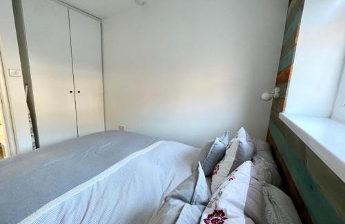 Chesterfield Apartment | The Corner House - Modern Chesterfield Town Centre Apartments