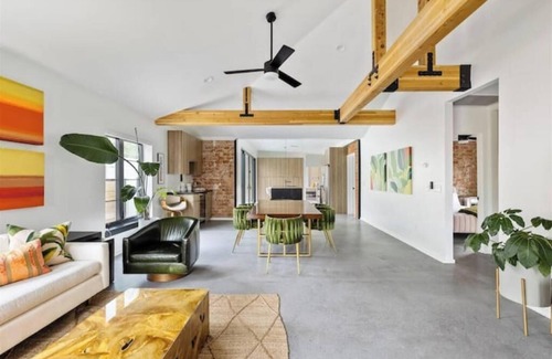 Coronado House | The CoroMODo Oasis: Walkable Historic Home, Pool + Outdoor Kitchen, Fast Wi-Fi