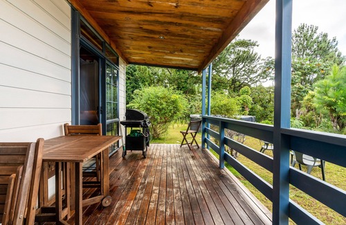 Mahina House | The Cosy Chalet Mahinarama wPool