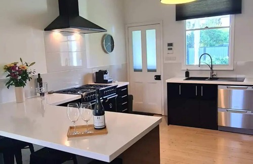 Seppeltsfield House | The Cottage at Seppeltsfield, Barossa Valley