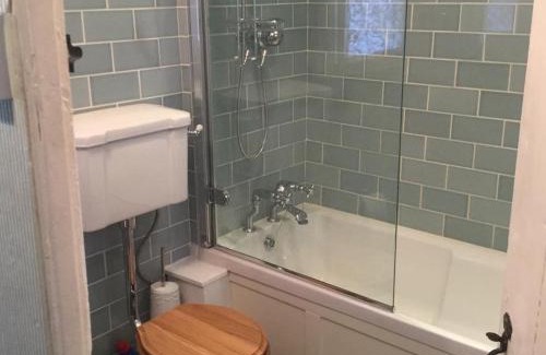 Staithes House | The Cottage, High Street Staithes