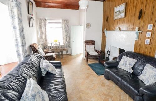 Newport House | The Cottage