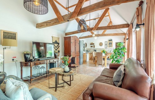 Guildford Cottage | The Cottage - UK49370