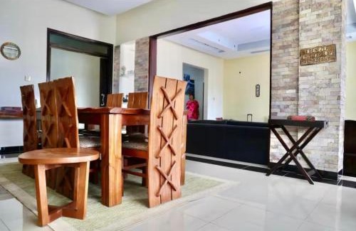 Masindi House | The countryside Escape