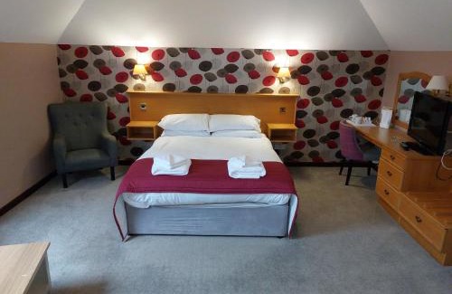 Carnforth Hotel | The County Lodge