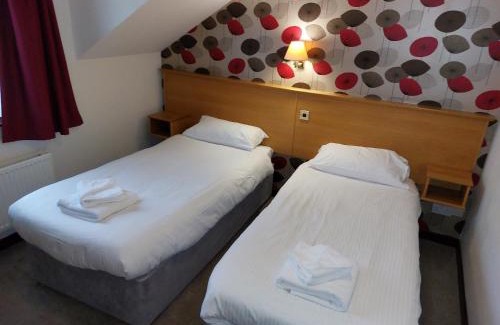 Carnforth Hotel | The County Lodge