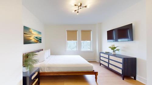 North End Hotel | The Cove